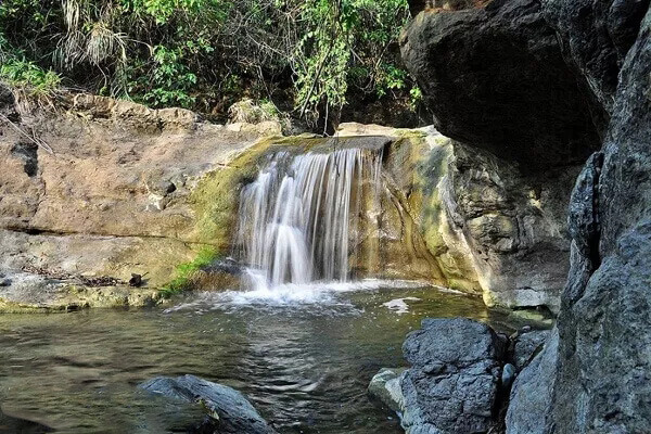 中国人不知道的菲律宾宿务岛上的20个鲜为人知的景点 14 Mangasan Falls