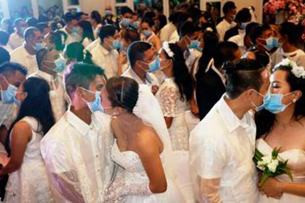 菲律宾集体婚礼