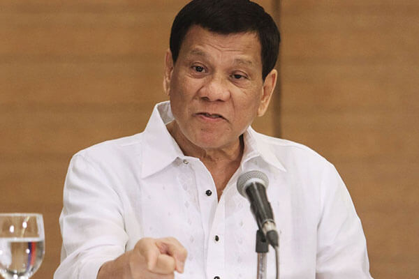 菲律宾总统童年被性侵,杜特尔特