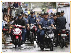 菲律宾警察执勤