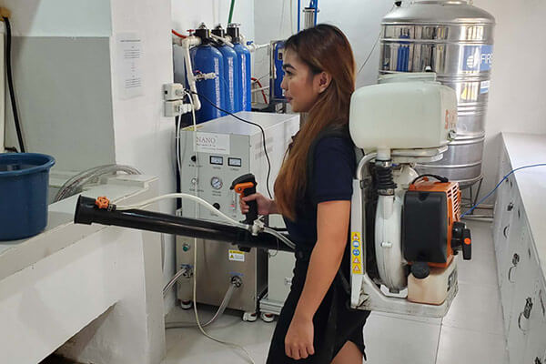 菲律宾语言学校购置蓝氧消杀机
